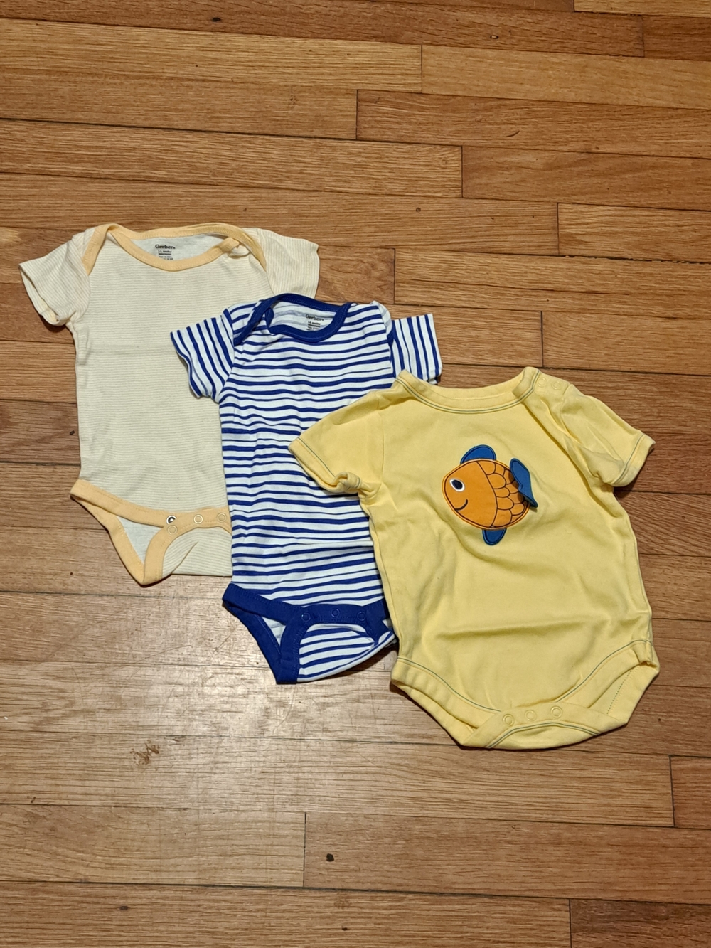 Garanimals Yellow Fish & Blue Stripe Baby One-Piece Bodysuit Set